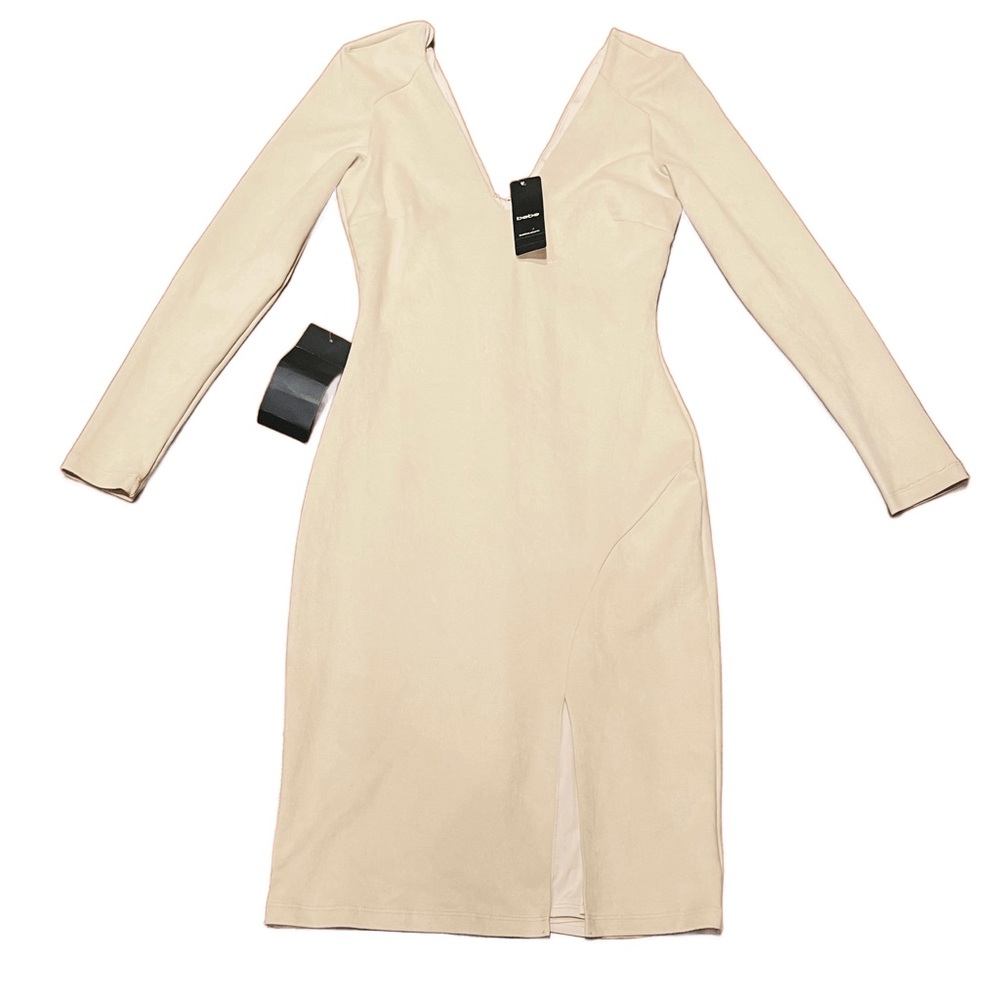 bebe Chic Cream Long Sleeve Dress